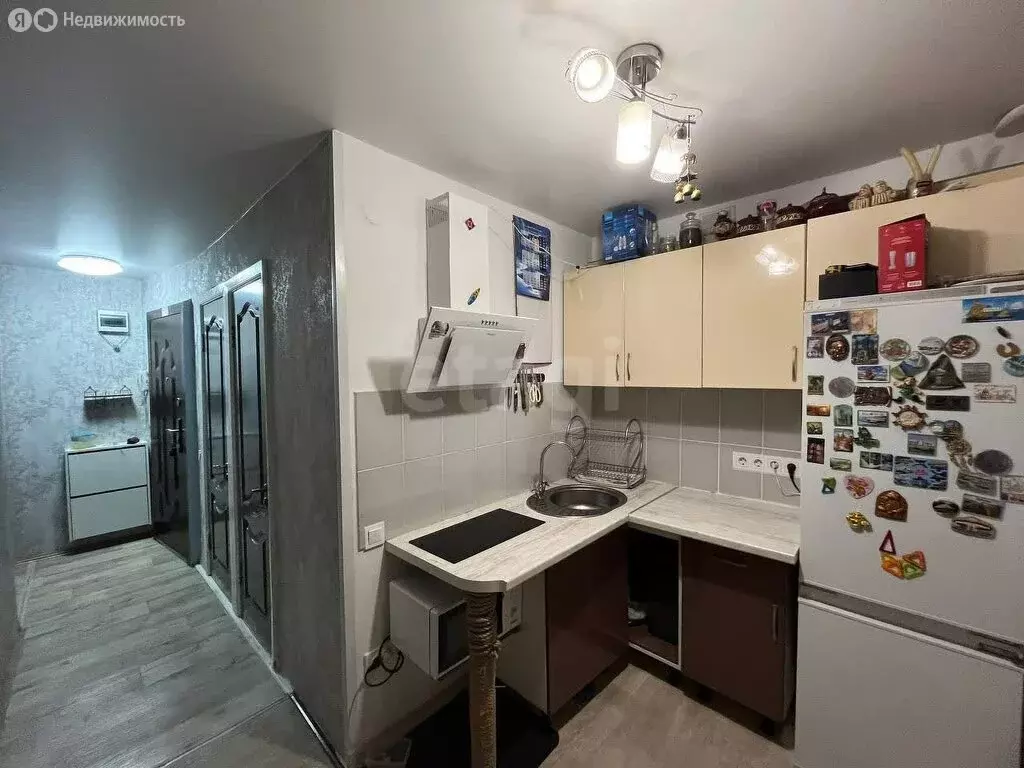 3-комнатная квартира: Улан-Удэ, Тобольская улица, 47 (57.7 м) - Фото 1