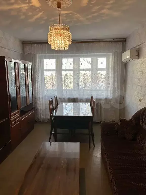 3-к. квартира, 65 м, 5/5 эт. - Фото 1
