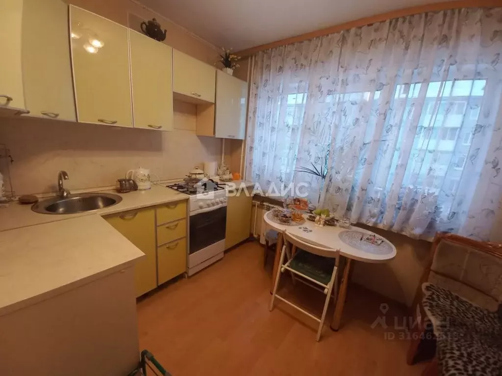1-к кв. Иркутская область, Ангарск 92/93 кв-л, 15 (34.6 м) - Фото 1