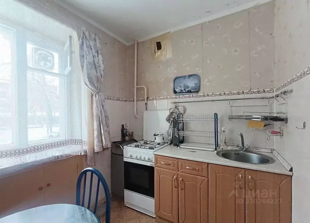 3-к кв. Московская область, Серпухов ул. Полянка, 18 (57.0 м) - Фото 2