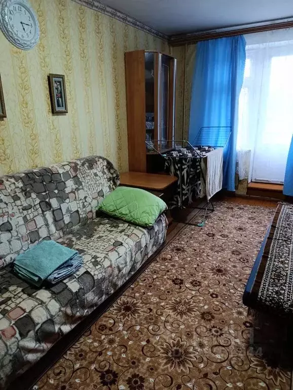 2-к кв. Псковская область, Остров ул. Чкалова, 2 (54.0 м) - Фото 1