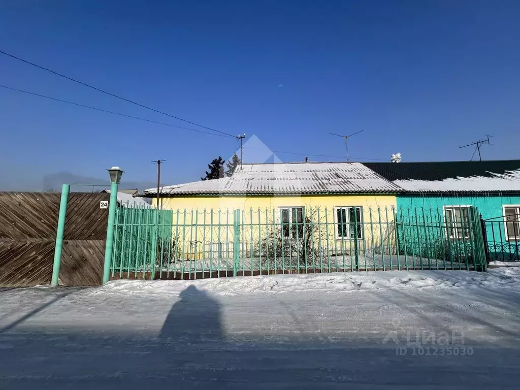 Дом в Бурятия, Улан-Удэ Заречный мкр, ул. Автотранспортная, 24 (52 м) - Фото 1