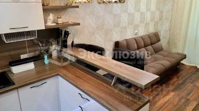 1-к кв. Тюменская область, Тюмень ул. Тимофея Чаркова, 79к2 (42.0 м) - Фото 1