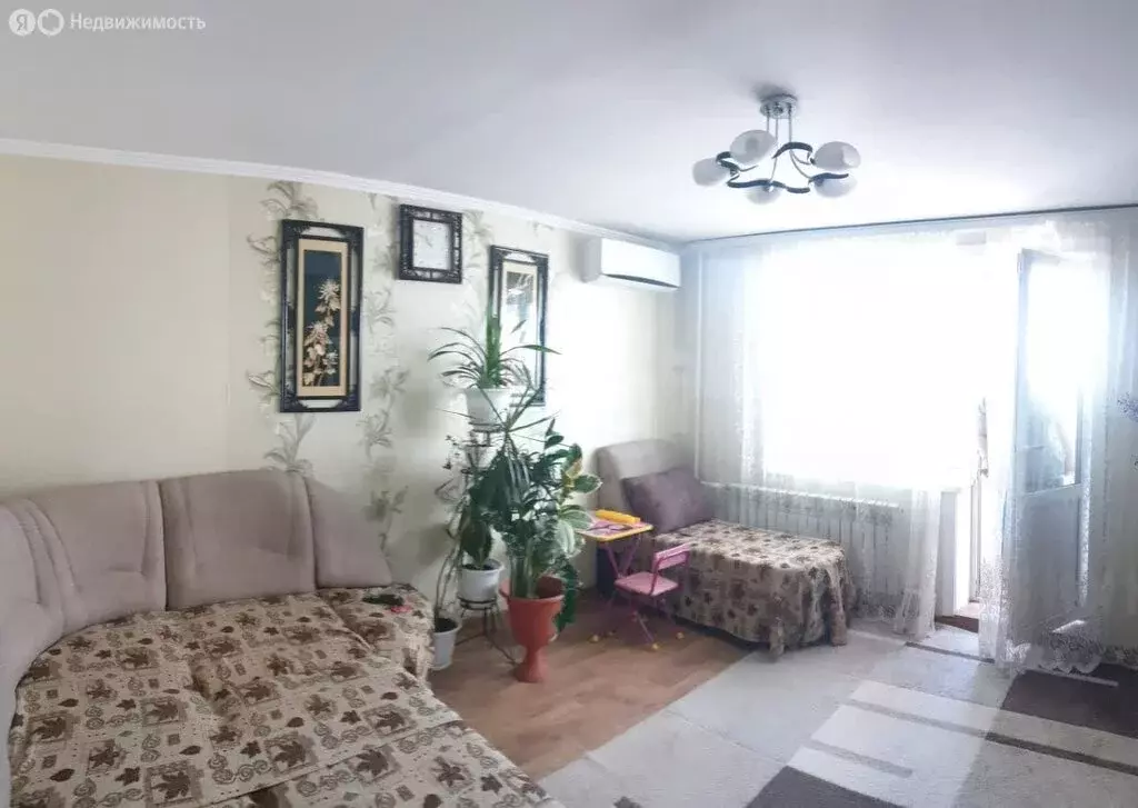 3-комнатная квартира: Тамбовка, Трудовая улица, 28 (58.4 м) - Фото 1