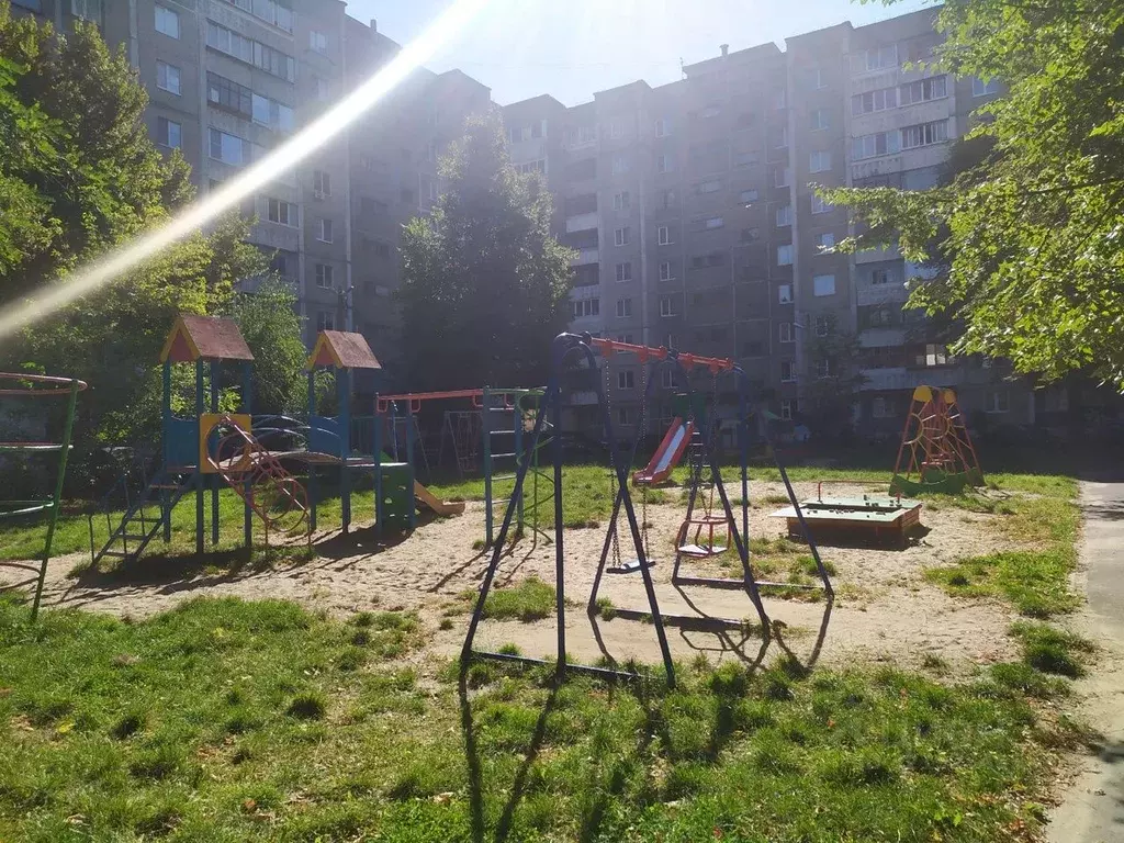 2-к кв. Курская область, Железногорск ул. Ленина, 82 (45.0 м) - Фото 0