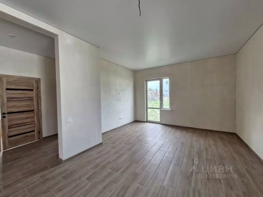 Дом в Краснодарский край, Новороссийск городской округ, Натухаевская ... - Фото 1