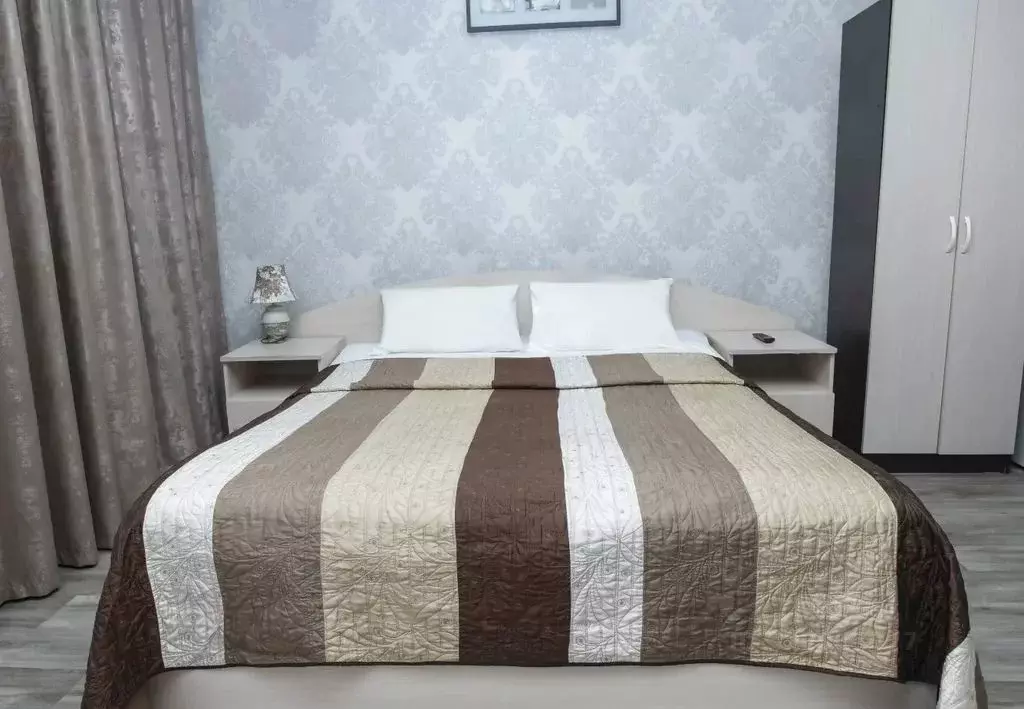 Комната Свердловская область, Екатеринбург пер. Мордвинский, 1 - Фото 2