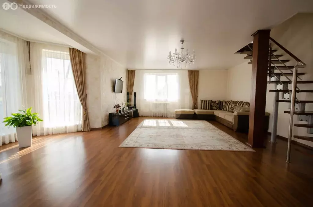 Дом в село Исетское, улица Продеуса (176 м) - Фото 2