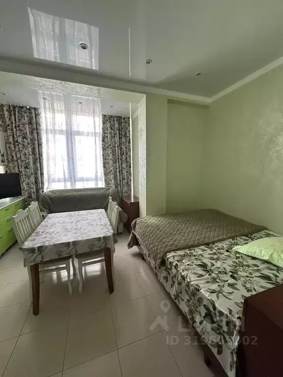 2-к кв. Краснодарский край, Геленджик Крымская ул., 19к5 (50.0 м) - Фото 1