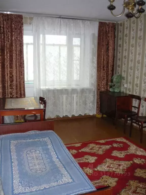 2-к кв. Пензенская область, Лунино рп ул. Юбилейная, 37 (40.0 м) - Фото 0