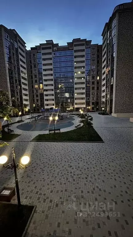 2-к кв. Дагестан, Махачкала ул. Времена Года, 9к1 (50.0 м) - Фото 1