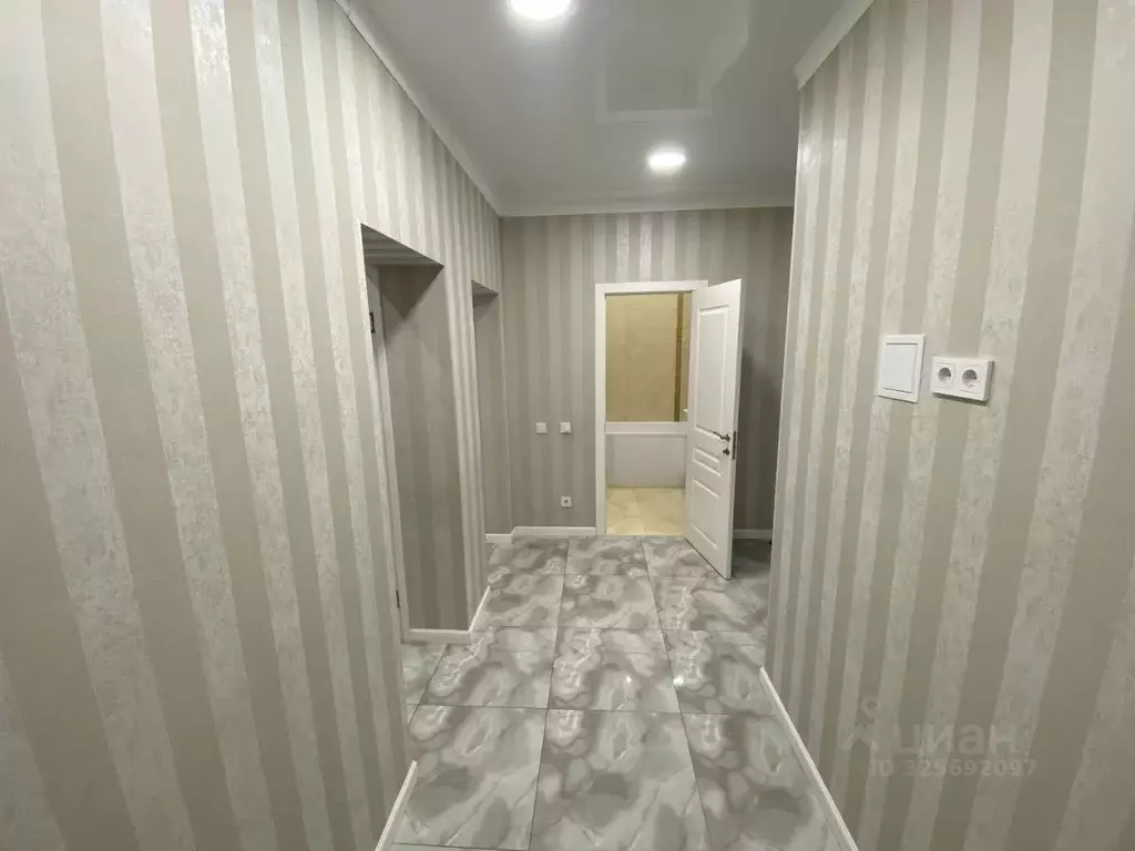 2-к кв. Калининградская область, Зеленоградск ул. Лазаревская, 5 (60.0 ... - Фото 2