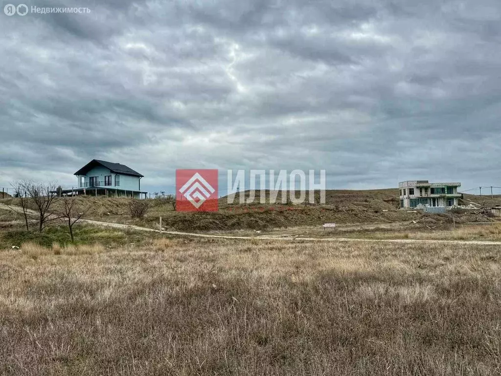 Участок в Солнечная Долина, Уютная улица (7 м) - Фото 2