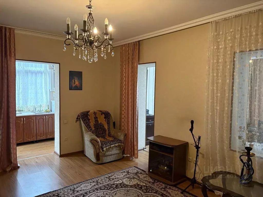 Дом в Северная Осетия, Владикавказ пл. Свободы (35 м) - Фото 2