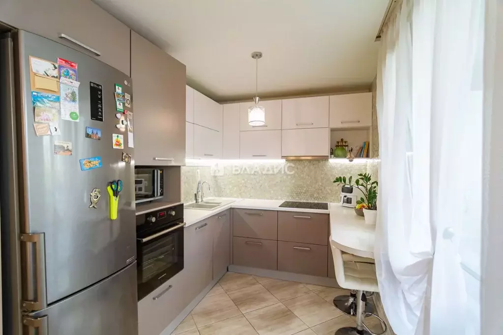 3-к кв. Карелия, Петрозаводск ул. Федосовой, 31 (67.6 м) - Фото 1