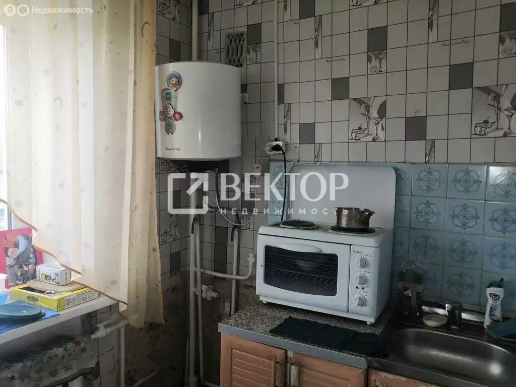 3-комнатная квартира: село Бибирево, Центральная улица, 20 (62 м) - Фото 1