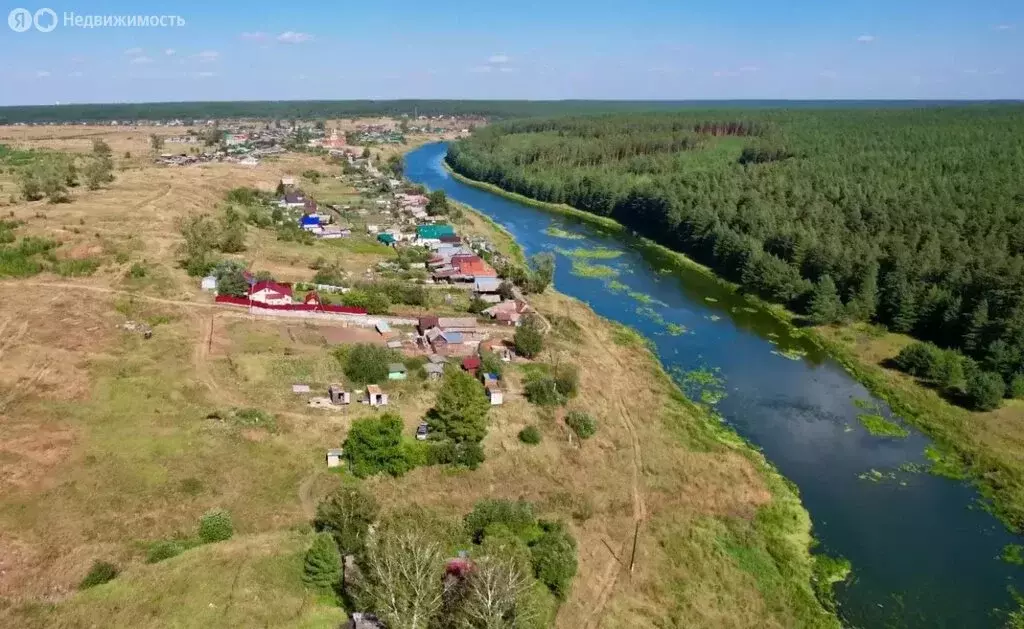Участок в Свердловская область, Каменский муниципальный округ, село ... - Фото 0
