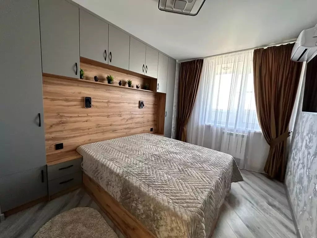 2-к кв. Ростовская область, Ростов-на-Дону просп. Ленина, 140а (58.0 ... - Фото 1