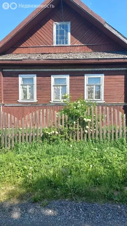 Дом в Маловишерский район, Бургинское сельское поселение, деревня ... - Фото 1