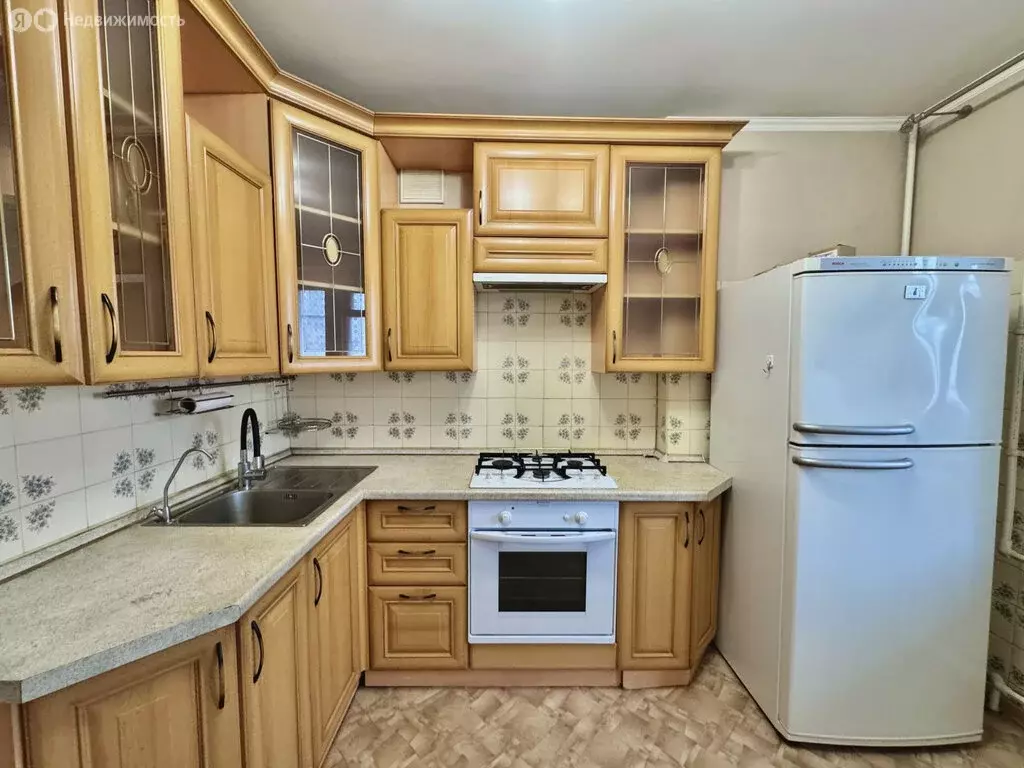 4-комнатная квартира: Казань, улица Декабристов, 83 (83.6 м) - Фото 1