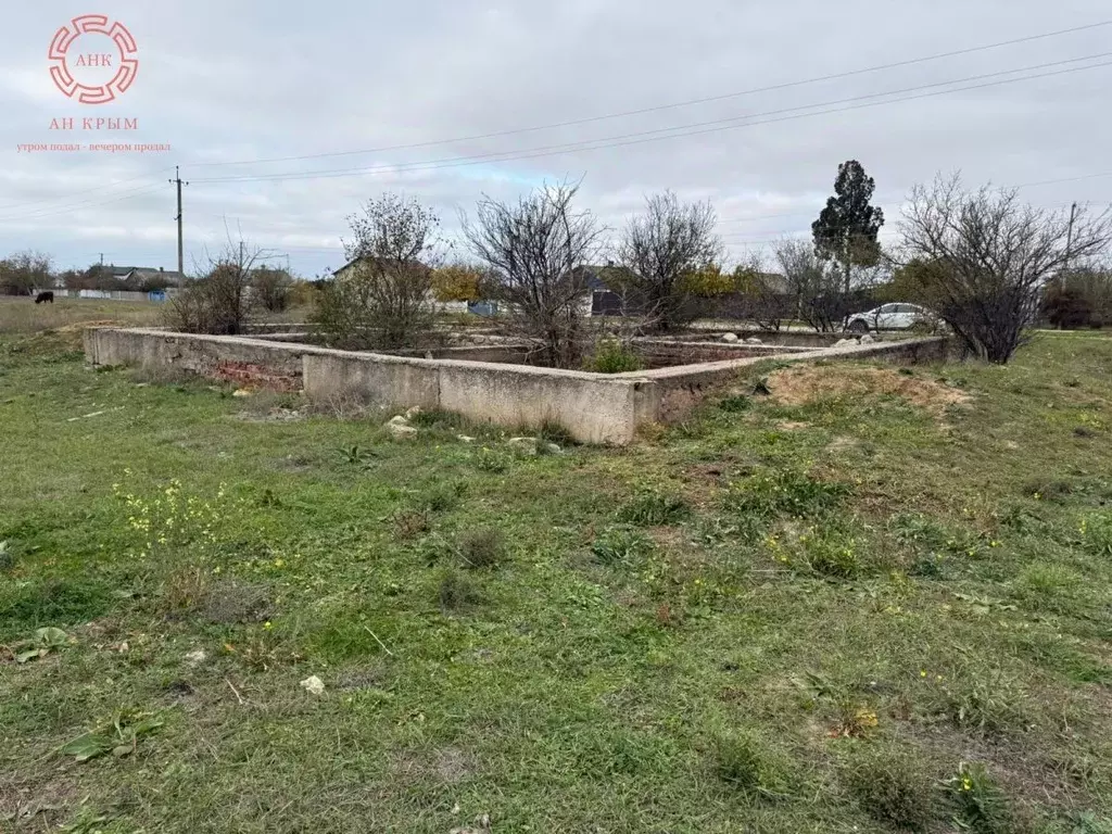 Участок в Крым, Ленинский район, с. Останино ул. Останинская, 32 (12.0 ... - Фото 1