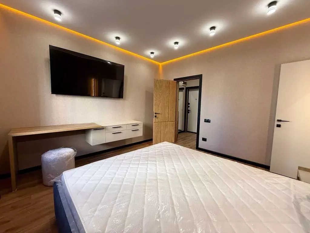 2-к кв. Татарстан, Казань Комсомольская ул., 1 (55.0 м) - Фото 2