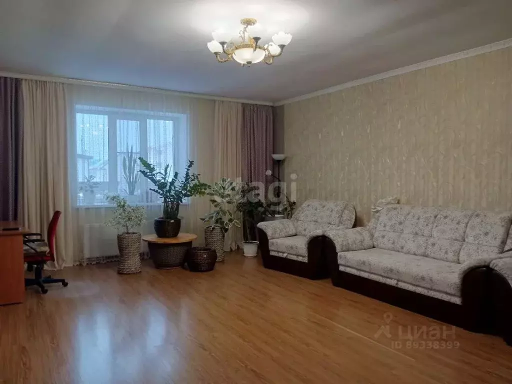 Дом в Башкортостан, Бирск ул. Мустая Карима (80 м) - Фото 1