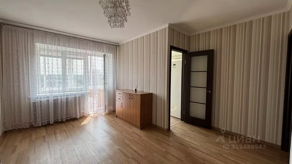 2-к кв. Калужская область, Калуга ул. Кутузова, 35/46 (42.0 м) - Фото 0