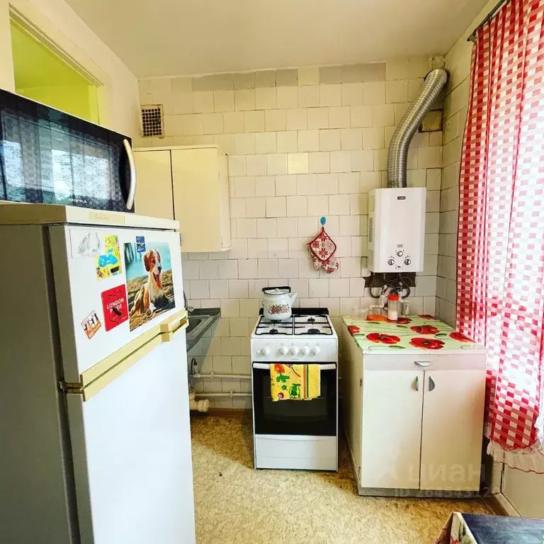 2-к кв. Брянская область, Брянск Мало-Завальская ул., 1 (46.0 м) - Фото 2