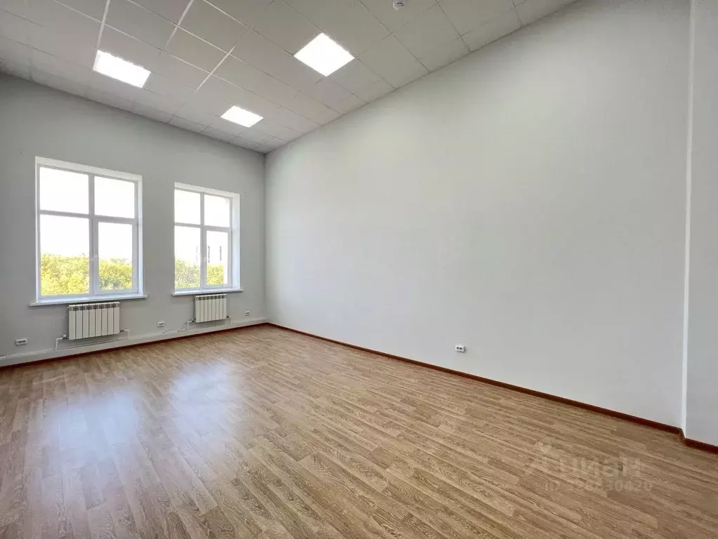 Офис в Татарстан, Казань ул. Мазита Гафури, 50к5 (99 м) - Фото 1