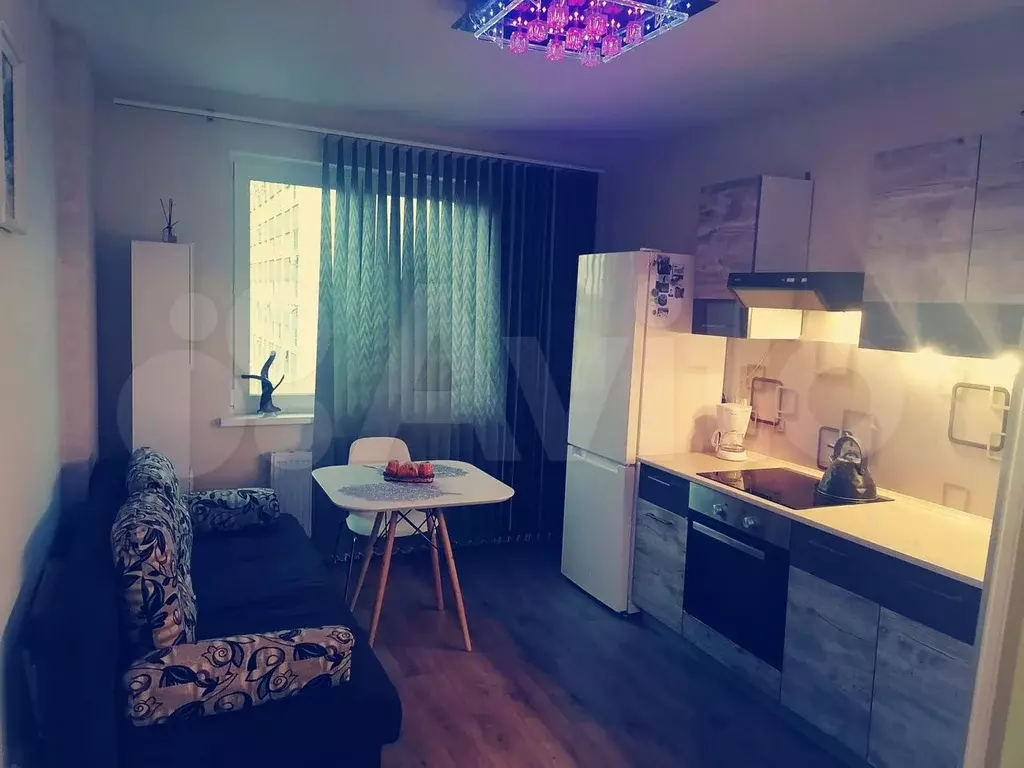 1-к. квартира, 36,5 м, 15/19 эт. - Фото 0