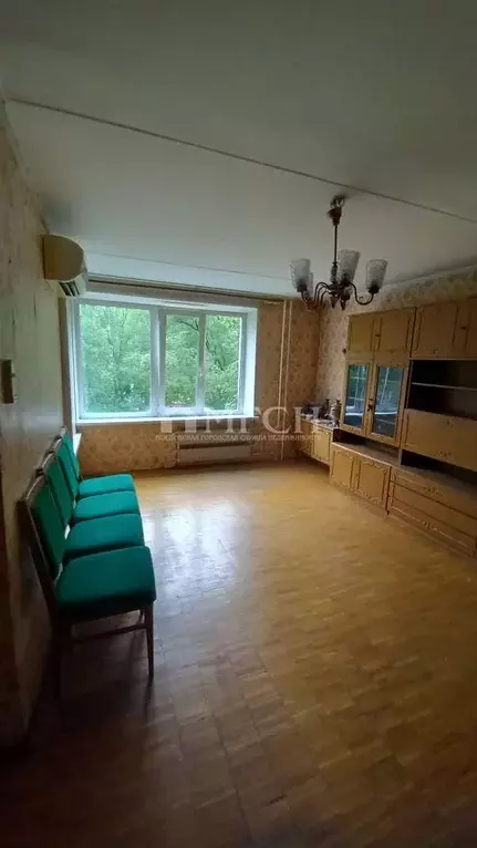 Продается 3-комнатная квартира - Фото 1