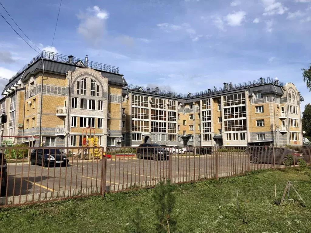 2-к кв. Кировская область, Киров с. Макарье, ул. Проезжая, 31 (57.4 м) - Фото 1