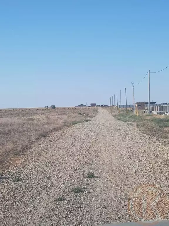 Участок в Крым, Сакский район, Суворовское с/пос, с. Великое ул. ... - Фото 1