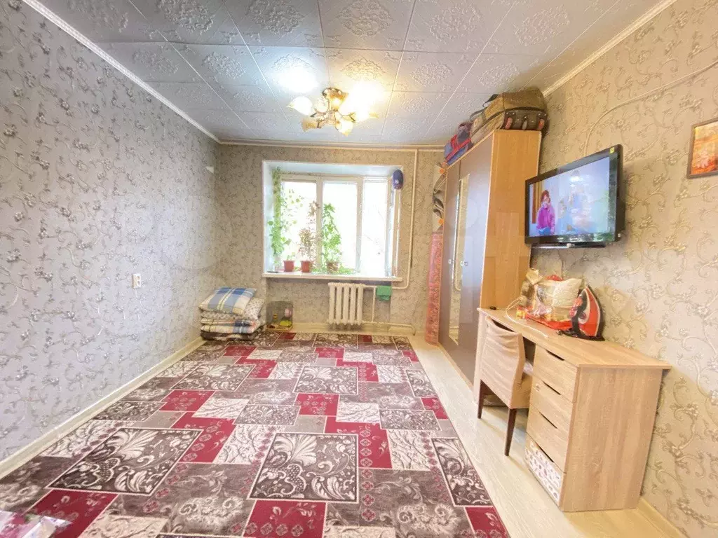 Комната 17,8 м в 4-к., 2/5 эт. - Фото 0