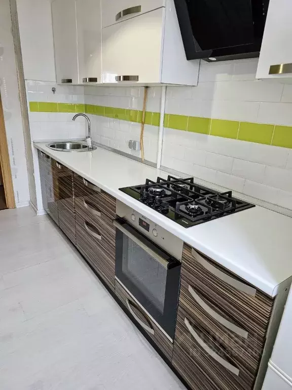 2-к кв. Свердловская область, Екатеринбург ул. Щорса, 130 (43.5 м) - Фото 1