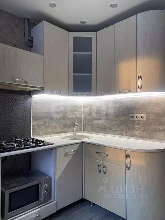 2-к кв. Иркутская область, Иркутск ул. Ярослава Гашека, 7 (45.0 м) - Фото 1