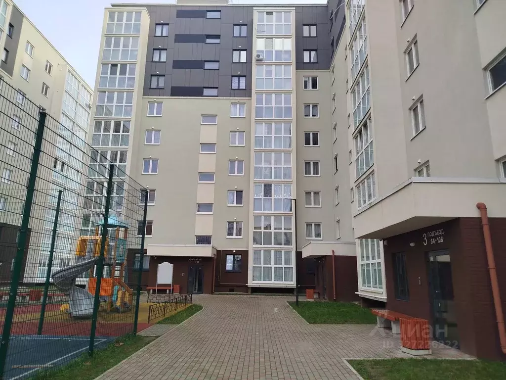 1-к кв. Калининградская область, Калининград ул. Левитана, 65к2 (43.0 ... - Фото 1