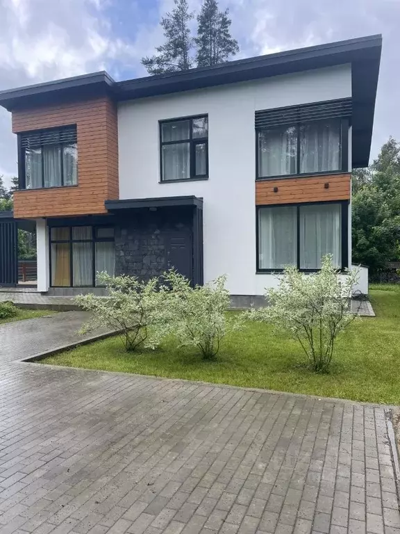 Коттедж в Ленинградская область, Выборгский район, Рощинское городское ... - Фото 2