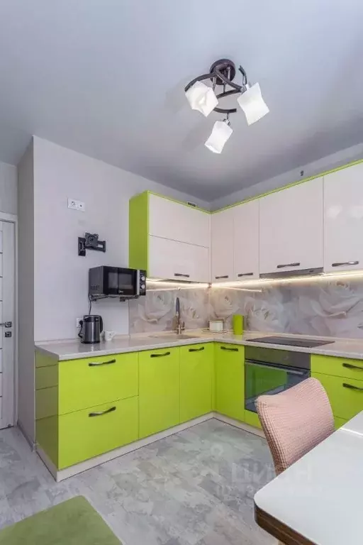 2-к кв. Краснодарский край, Краснодар Садовая ул., 161/1 (54.6 м) - Фото 1