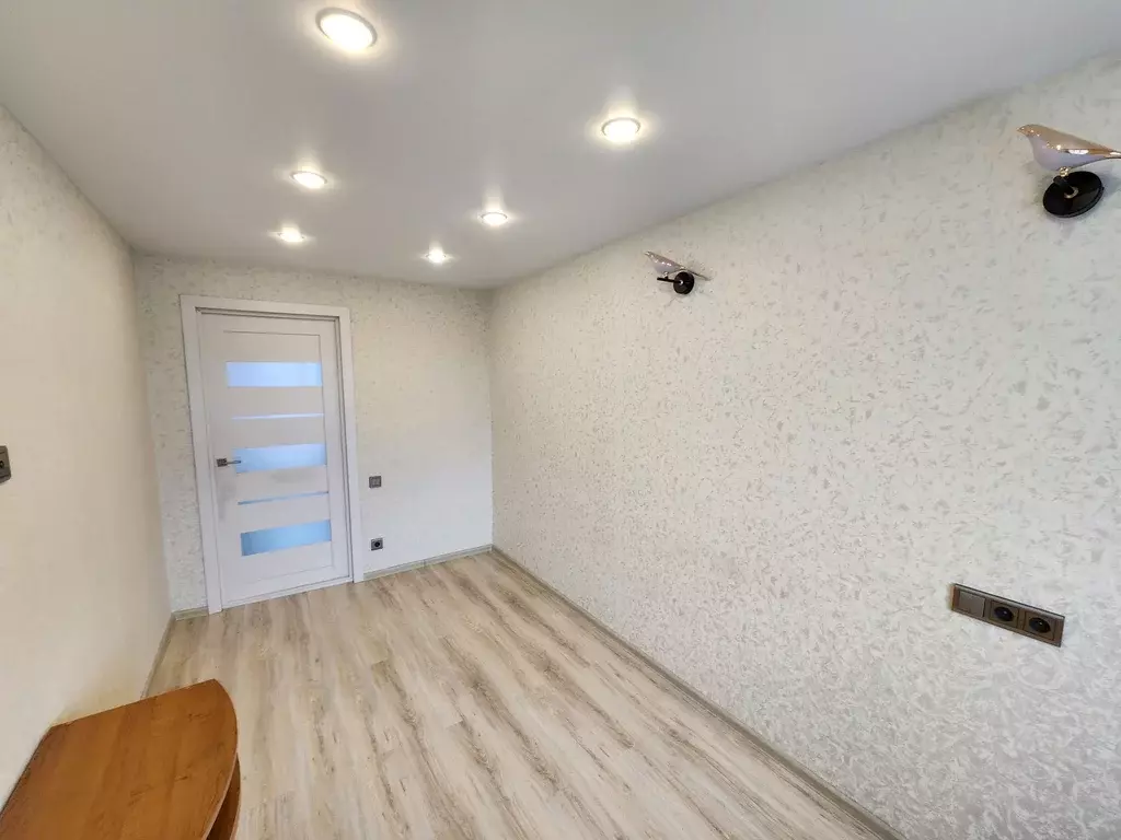 Продаётся 3-к квартира, 55 м - Фото 1