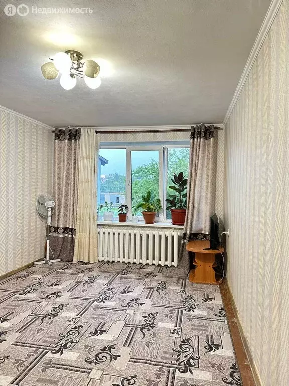 2-комнатная квартира: Октябрьский, 34-й микрорайон, 29 (50 м) - Фото 0