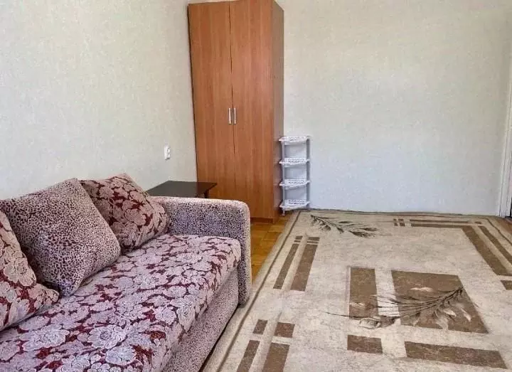 2-к кв. Удмуртия, Ижевск Молодежная ул., 17 (45.0 м) - Фото 1