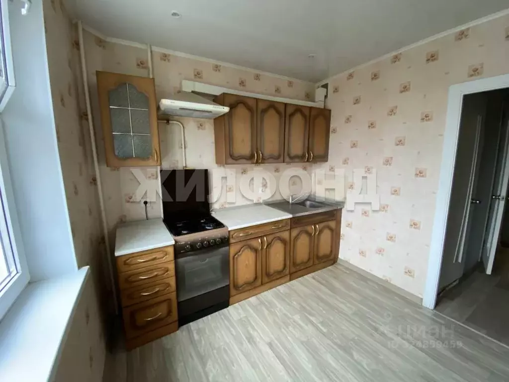 3-к кв. Белгородская область, Белгород Вокзальная ул., 28 (70.7 м) - Фото 2