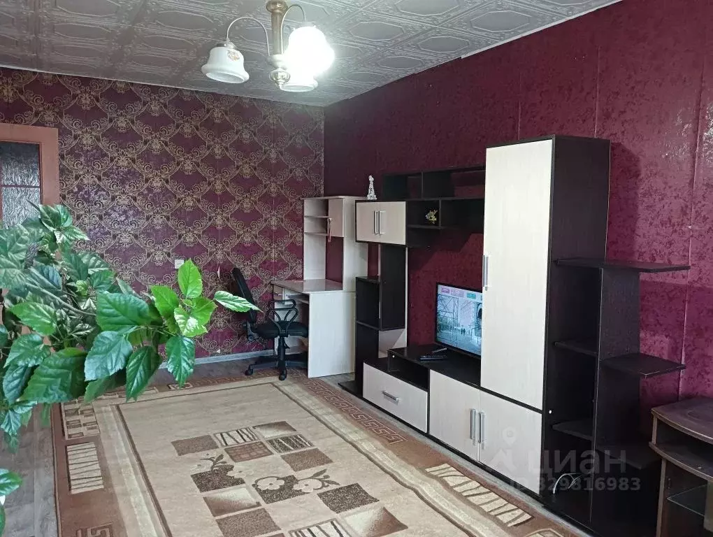 2-к кв. Крым, Керчь ул. Лейтенанта Бувина, 7 (46.0 м) - Фото 1