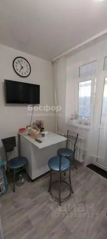 2-к кв. Крым, Феодосия ул. Челнокова, 88Б (54.9 м) - Фото 0