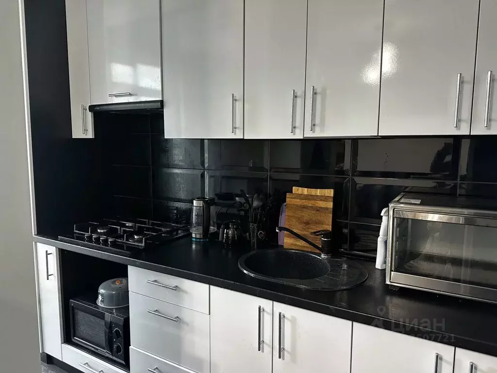 Студия Калининградская область, Калининград Малая Лесная ул. (29.0 м) - Фото 1