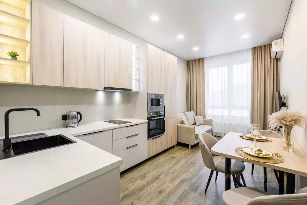 2-к кв. Татарстан, Казань ул. Сибгата Хакима, 51 (52.0 м) - Фото 1