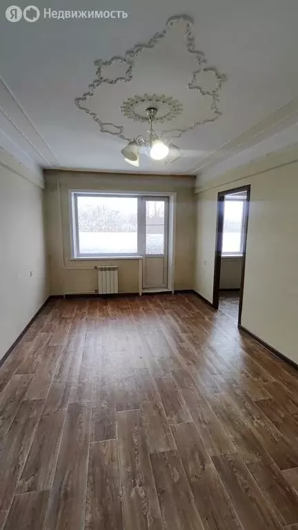 2-комнатная квартира: Усолье-Сибирское, Интернациональная улица, 12 ... - Фото 1