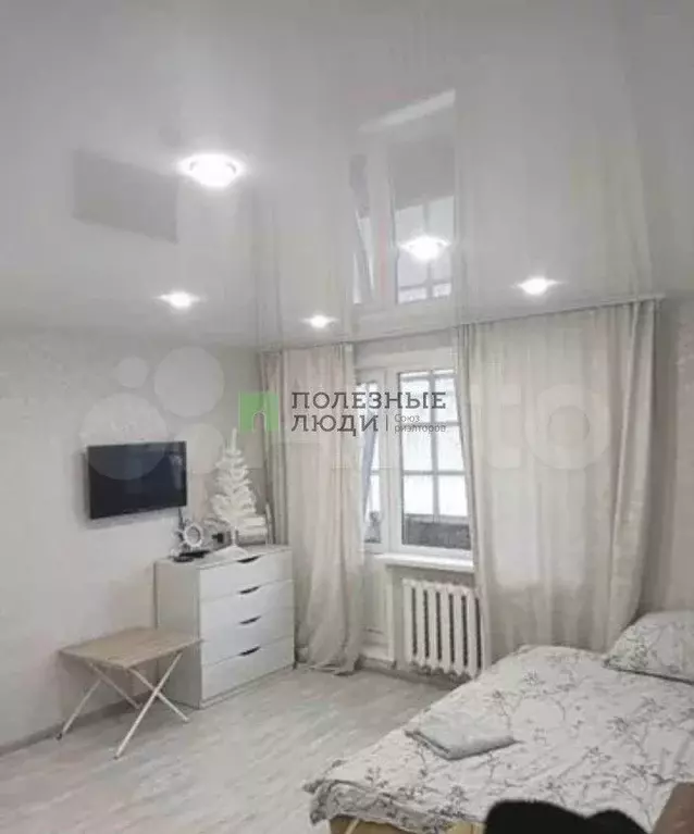 2-к. квартира, 42,5 м, 1/9 эт. - Фото 0